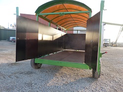 Livestock semitrailer PTL-8G, Laumetris