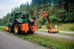 Šlaitų - griovių priežiūros mašina KWT, Samasz - Laumetris Šlaitų - griovių priežiūros mašina KWT, Samasz - Laumetris
