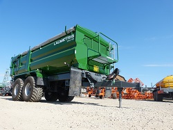 Traktorinė puspriekabė bulvių transportavimui PTL-15P, Laumetris