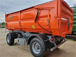 Traktorinė priekaba PTL-12T, Laumetris Traktorinė priekaba PTL-12T, Laumetris