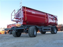 Traktorinė priekaba PTL-16T, Laumetris Traktorinė priekaba PTL-16T, Laumetris